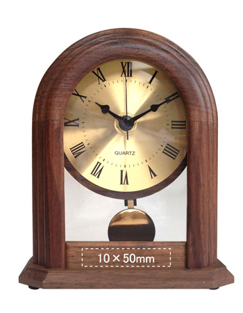 木製振り子時計